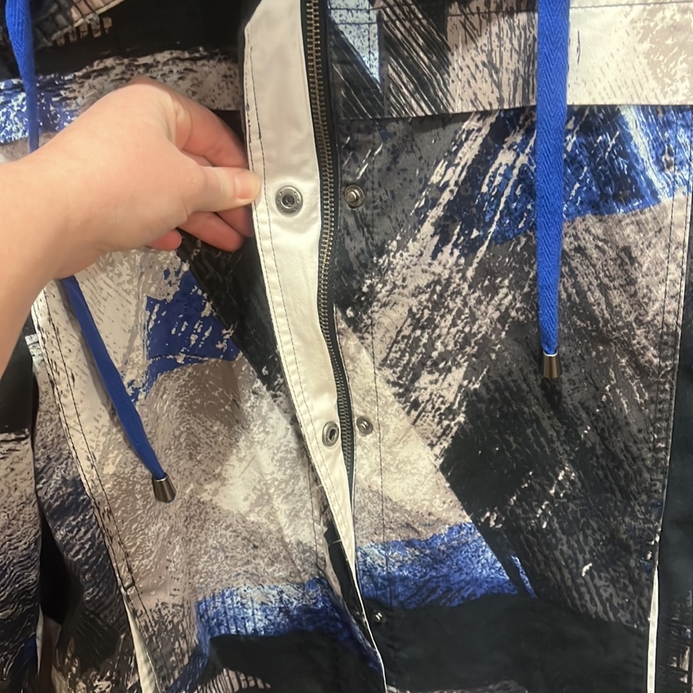 Jacket - Picture 7 of 10